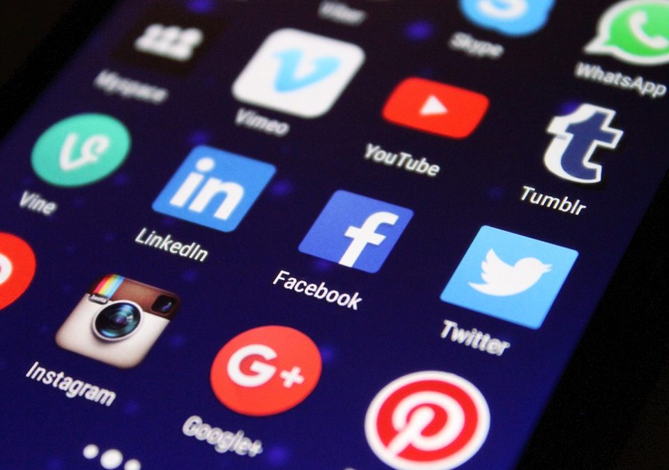 Cómo usamos los españoles las Redes Sociales (2017)